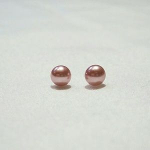 2/$22☆Pink pearl stud earrings
